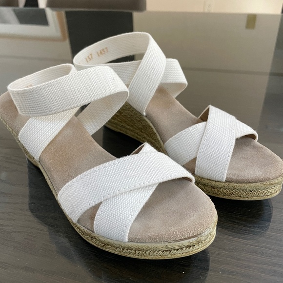 Fishburne Criss Cross Espadrille Wedge Sandals - Picture 1 of 4
